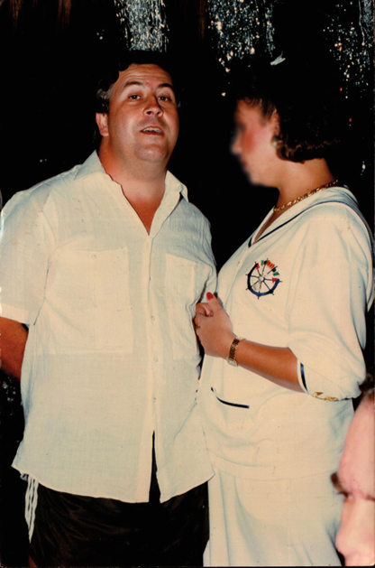 Иллюстрация к книге — Охотники на людей: как мы поймали Пабло Эскобара [i_021.jpg]