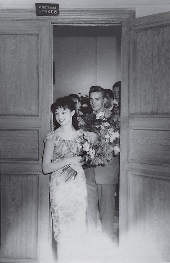 Иллюстрация к книге — Мадам «Нет» [i_032.jpg]