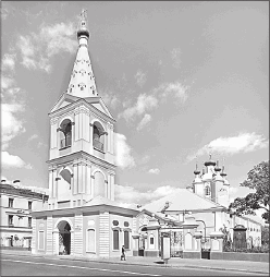 Иллюстрация к книге — Путеводитель по Петербургу. Увлекательные экскурсии по Северной столице. 34 маршрута [i_026.jpg]