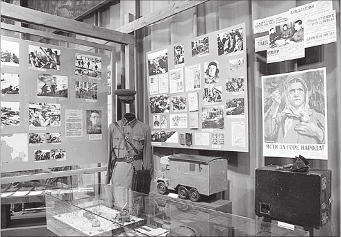 Иллюстрация к книге — Путеводитель по Петербургу. Увлекательные экскурсии по Северной столице. 34 маршрута [i_061.jpg]