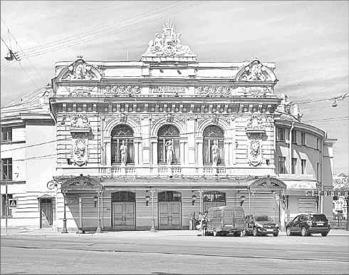 Иллюстрация к книге — Путеводитель по Петербургу. Увлекательные экскурсии по Северной столице. 34 маршрута [i_154.jpg]