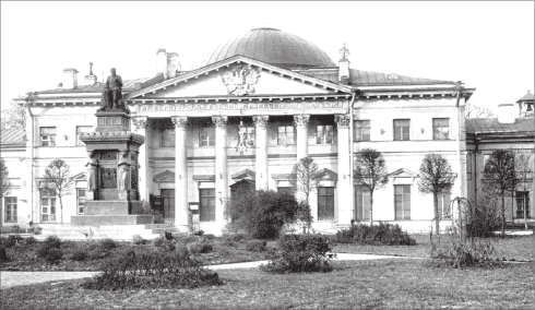 Иллюстрация к книге — Путеводитель по Петербургу. Увлекательные экскурсии по Северной столице. 34 маршрута [i_165.jpg]