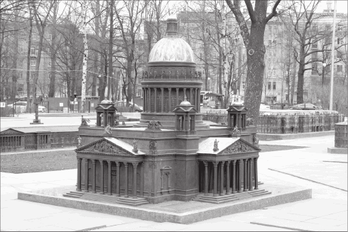 Иллюстрация к книге — Путеводитель по Петербургу. Увлекательные экскурсии по Северной столице. 34 маршрута [i_237.jpg]