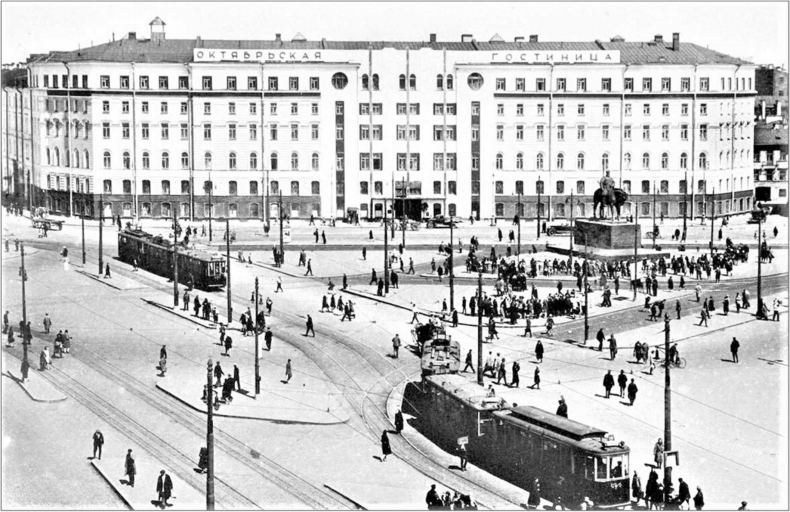 Иллюстрация к книге — Вокруг Знаменской площади. История застройки площади Восстания, Лиговского канала, улиц Восстания и Пушкинской [i_087.jpg]