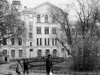 Иллюстрация к книге — История петербургских районов [_011.jpg]