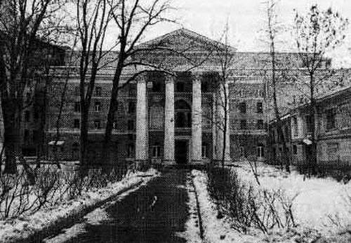 Иллюстрация к книге — История петербургских районов [_075.jpg]