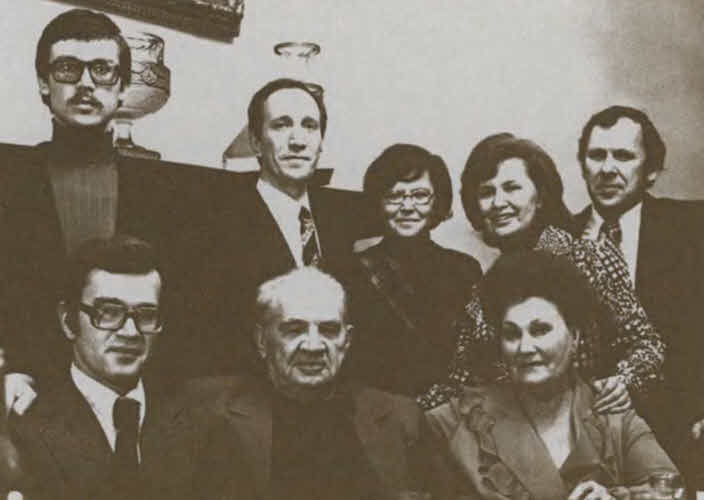 Иллюстрация к книге — Герои Сталинградской битвы [i_026.jpg]