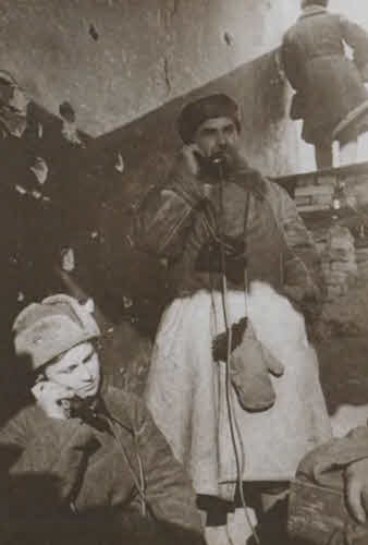 Иллюстрация к книге — Герои Сталинградской битвы [i_046.jpg]