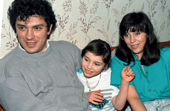 Иллюстрация к книге — Дочь своего отца [i_017.jpg]