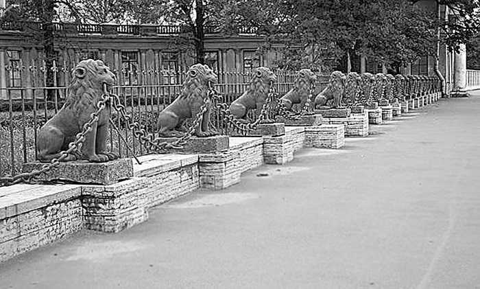 Иллюстрация к книге — Мосты Петербурга. В прошлом, настоящем и будущем [i_013.jpg]