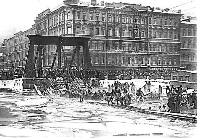 Иллюстрация к книге — Мосты Петербурга. В прошлом, настоящем и будущем [i_060.jpg]