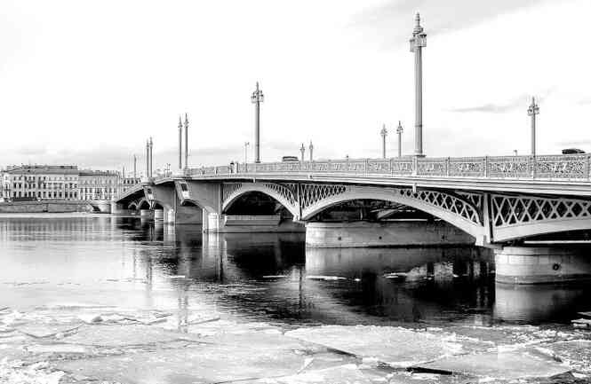 Иллюстрация к книге — Мосты Петербурга. В прошлом, настоящем и будущем [i_110.jpg]