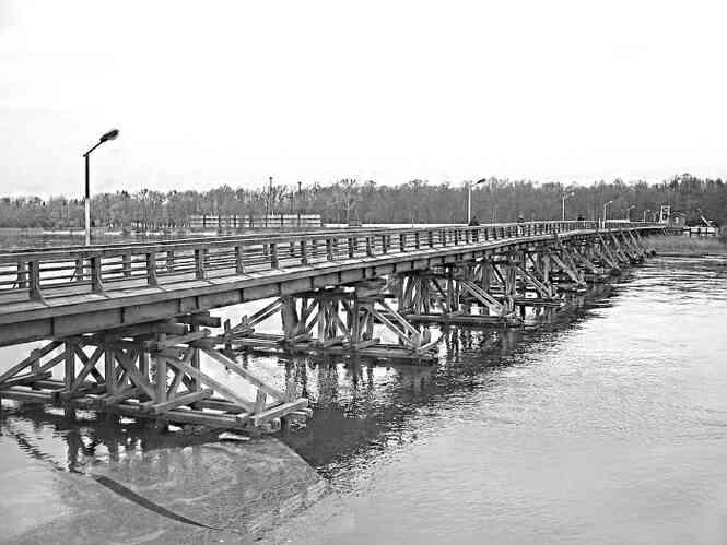 Иллюстрация к книге — Мосты Петербурга. В прошлом, настоящем и будущем [i_140.jpg]