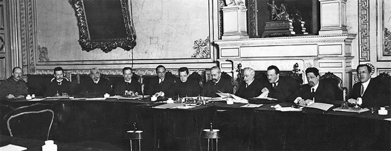 Иллюстрация к книге — Русская революция. Временное правительство. Воспоминания [i_008.jpg]