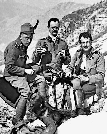 Иллюстрация к книге — Утраченное кафе «У Шиндлеров». История Холокоста и судьба одной австро-венгерской семьи [i_026.jpg]