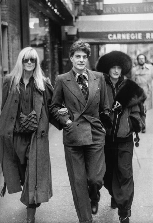 Иллюстрация к книге — Мои шифоновые окопы. Мемуары легенды [i_005.jpg]