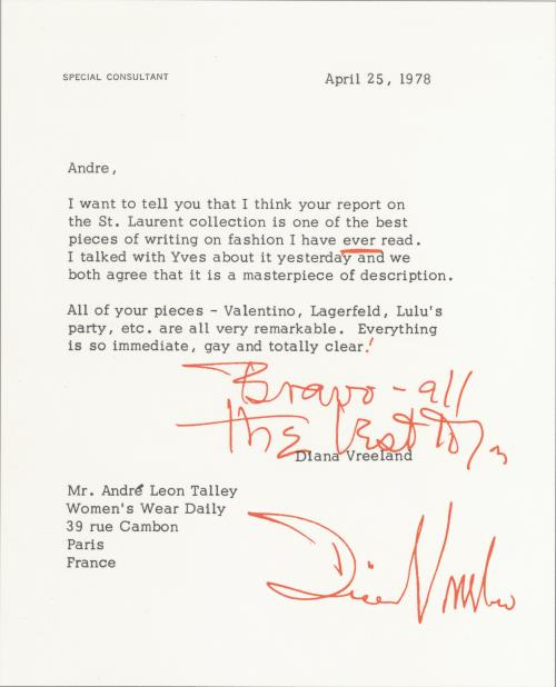 Иллюстрация к книге — Мои шифоновые окопы. Мемуары легенды [i_026.jpg]