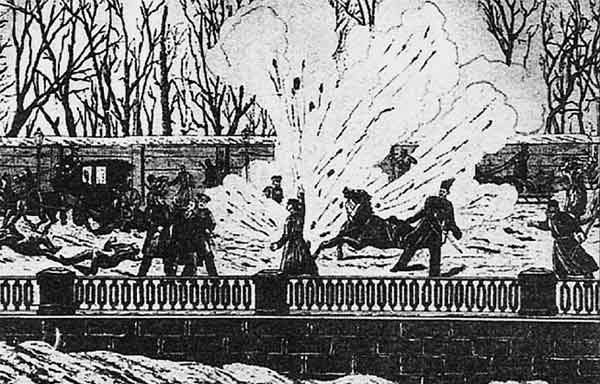 Иллюстрация к книге — Три самодержца. Дневники генеральши Богданович [_09.jpg]