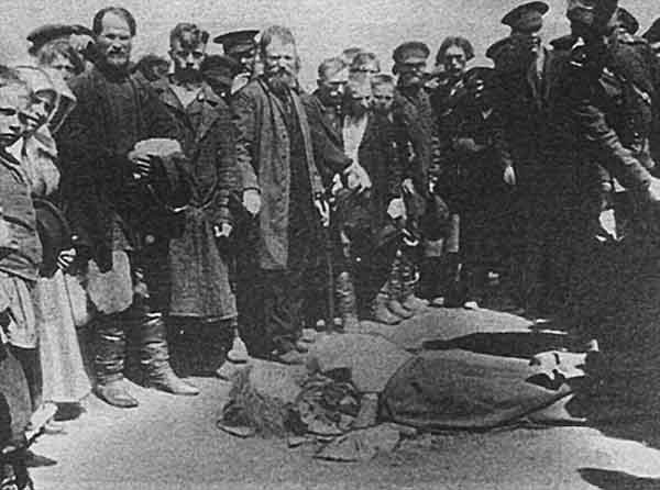 Иллюстрация к книге — Три самодержца. Дневники генеральши Богданович [_19.jpg]