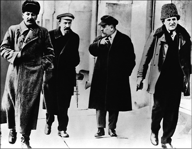 Иллюстрация к книге — История противостояния: ЦК или Совнарком [img1bb9ed32b3154f958b056921bd746286.jpg]