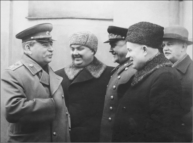 Иллюстрация к книге — История противостояния: ЦК или Совнарком [img2a5d9cf36c1f4c1f8ada5881cb6157d8.jpg]