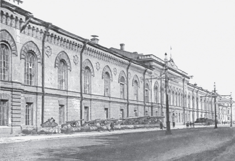 Иллюстрация к книге — Русский Зорро, или Подлинная история благородного разбойника Владимира Дубровского [i_033.jpg]