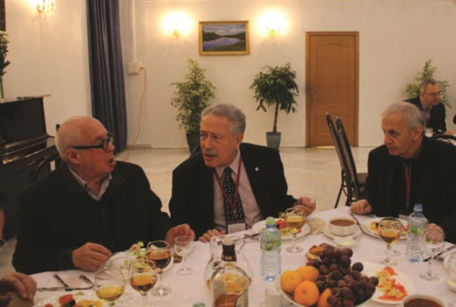 Иллюстрация к книге — Судьба благоволит волящему. Святослав Бэлза [i_040.jpg]