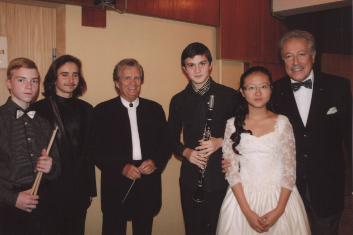 Иллюстрация к книге — Судьба благоволит волящему. Святослав Бэлза [i_061.jpg]