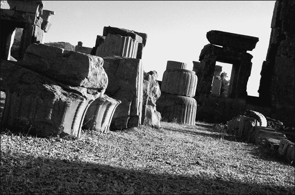 Иллюстрация к книге — Древняя Персия и ее тайны [i_005.jpg]