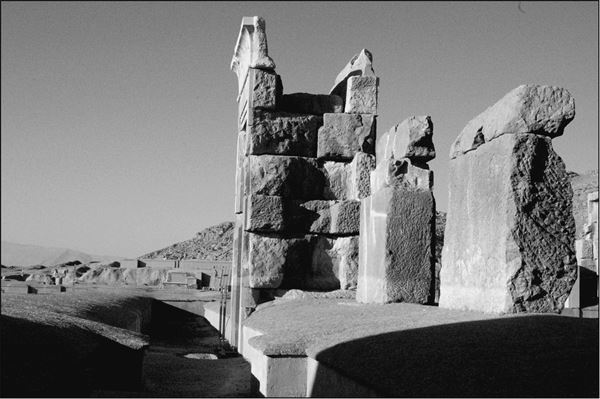 Иллюстрация к книге — Древняя Персия и ее тайны [i_010.jpg]