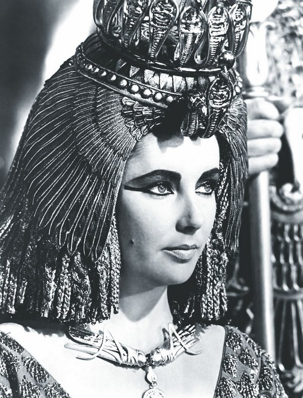 Иллюстрация к книге — Элизабет Тейлор. Жизнь, рассказанная ею самой [i_013.jpg]