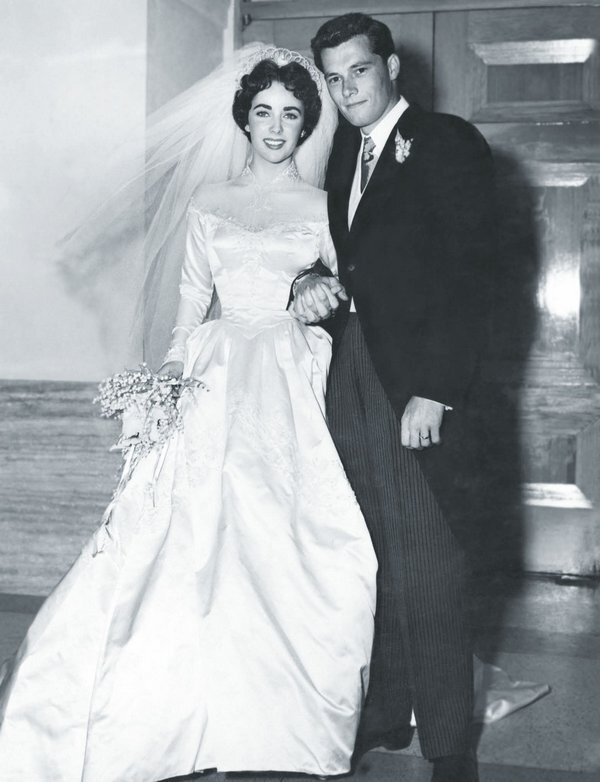 Иллюстрация к книге — Элизабет Тейлор. Жизнь, рассказанная ею самой [i_018.jpg]