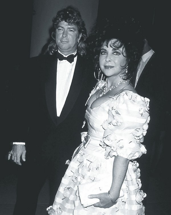 Иллюстрация к книге — Элизабет Тейлор. Жизнь, рассказанная ею самой [i_024.jpg]