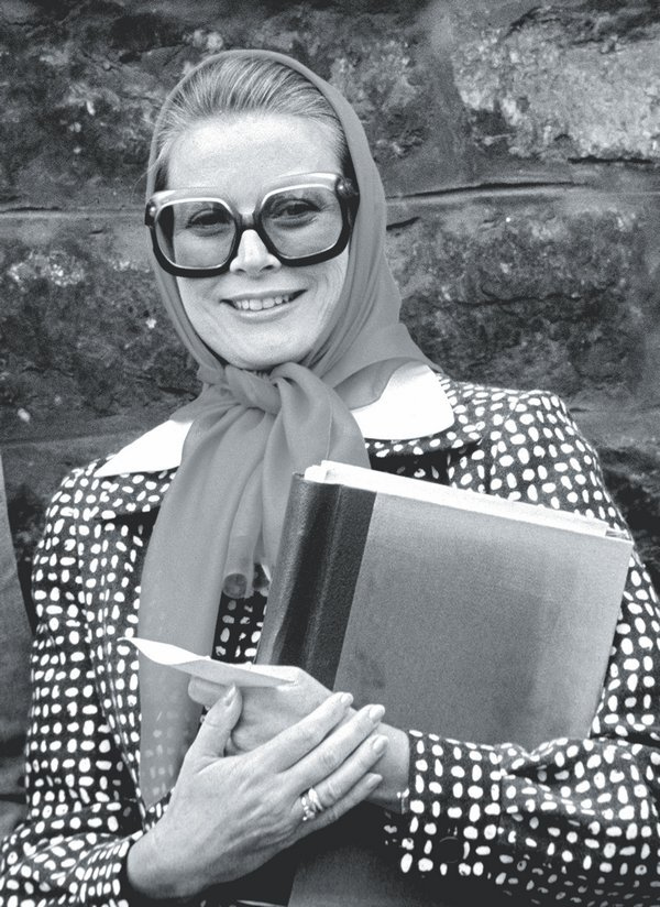 Иллюстрация к книге — Грейс Келли. Жизнь, рассказанная ею самой [i_017.jpg]