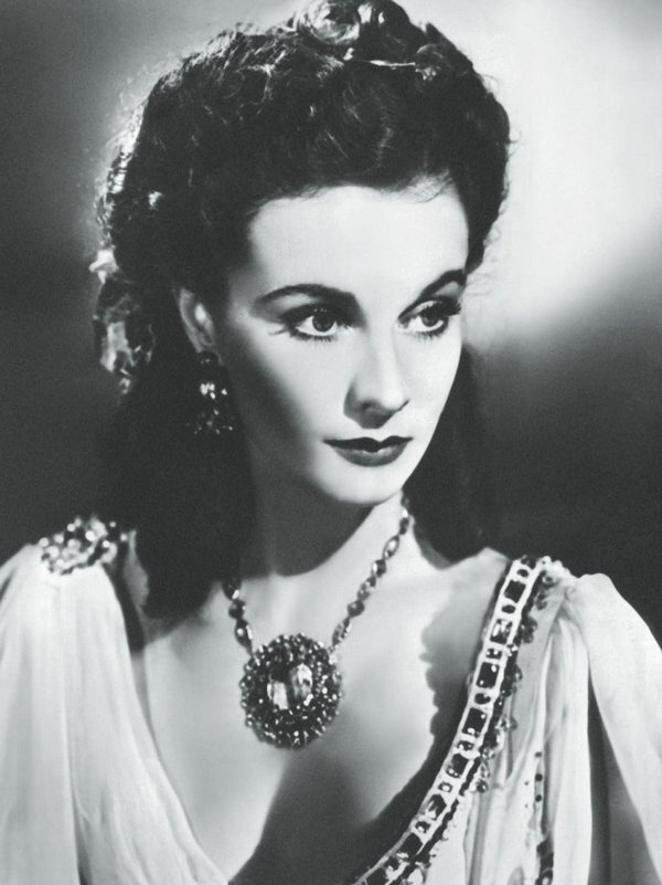 Иллюстрация к книге — Вивьен Ли. Жизнь, рассказанная ею самой [i_013.jpg]