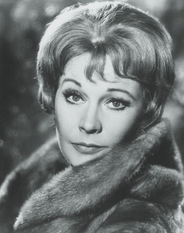 Иллюстрация к книге — Вивьен Ли. Жизнь, рассказанная ею самой [i_025.jpg]