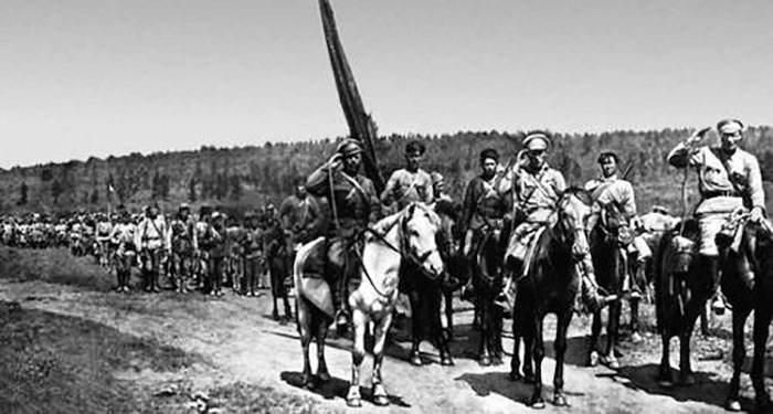 Иллюстрация к книге — Не прощаюсь [i_039.jpg]