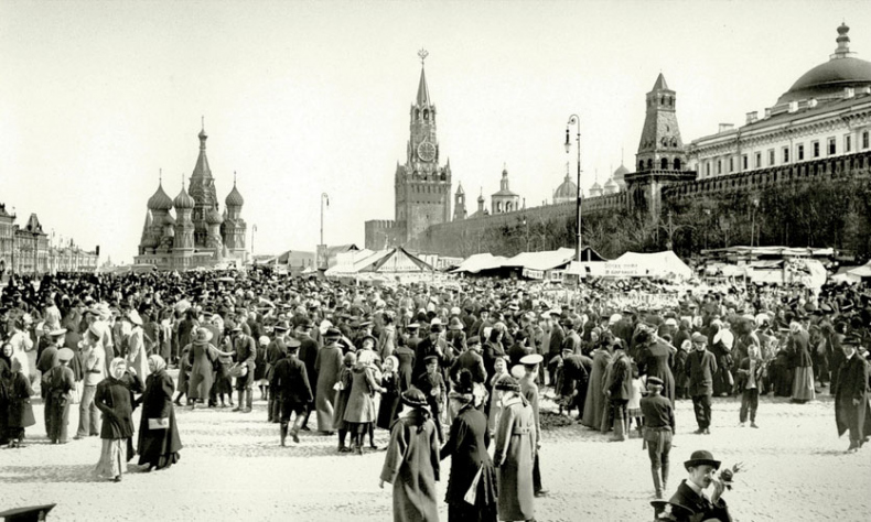 Иллюстрация к книге — Не прощаюсь [i_071.jpg]