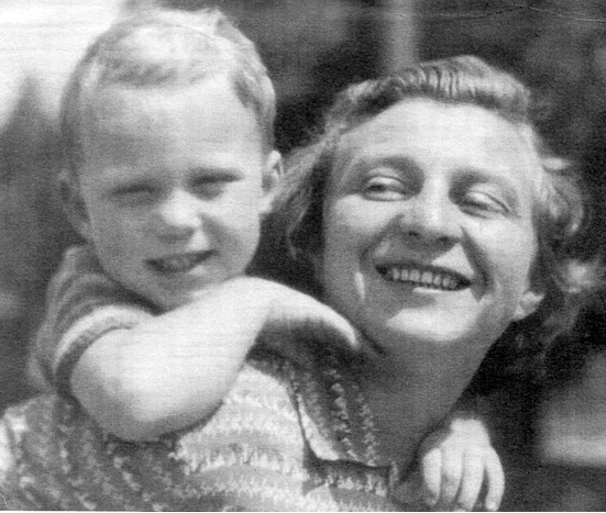 Иллюстрация к книге — Путеводитель потерянных. Документальный роман [i_066.jpg]