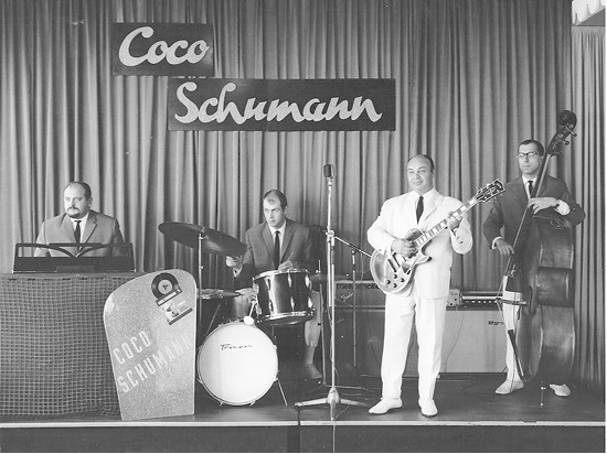 Иллюстрация к книге — Путеводитель потерянных. Документальный роман [i_081.jpg]