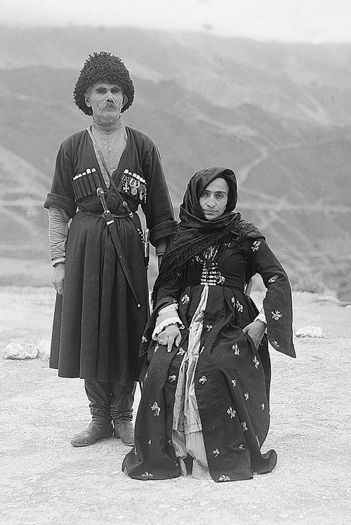 Иллюстрация к книге — История войны и владычества русских на Кавказе. Народы, населяющие Кавказ. Том 1 [i_009.jpg]