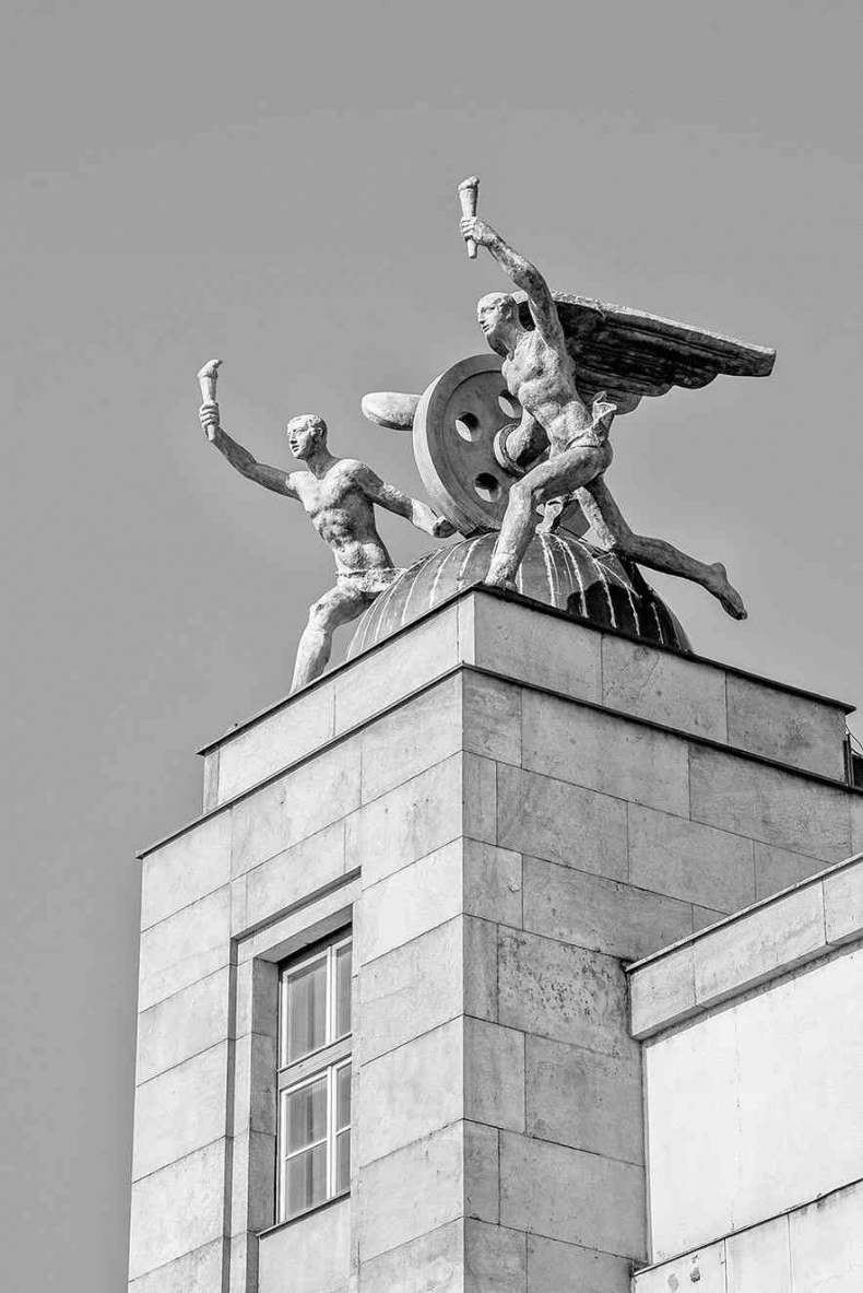 Иллюстрация к книге — Чешское время. Большая история маленькой страны: от святого Вацлава до Вацлава Гавела [i_105.jpg]