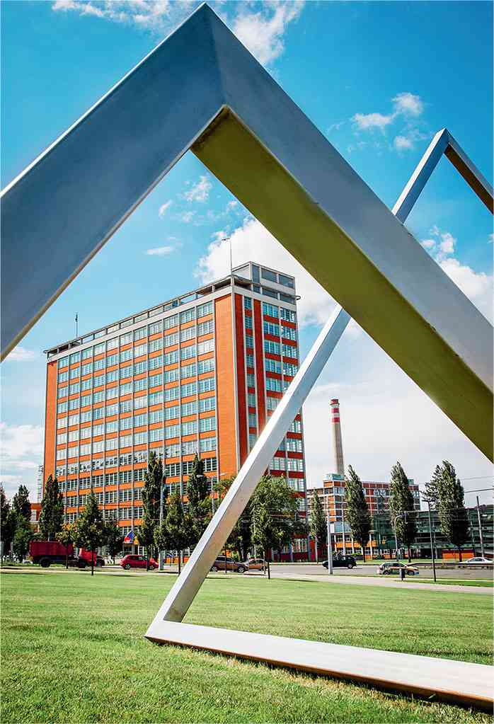 Иллюстрация к книге — Чешское время. Большая история маленькой страны: от святого Вацлава до Вацлава Гавела [i_195.jpg]