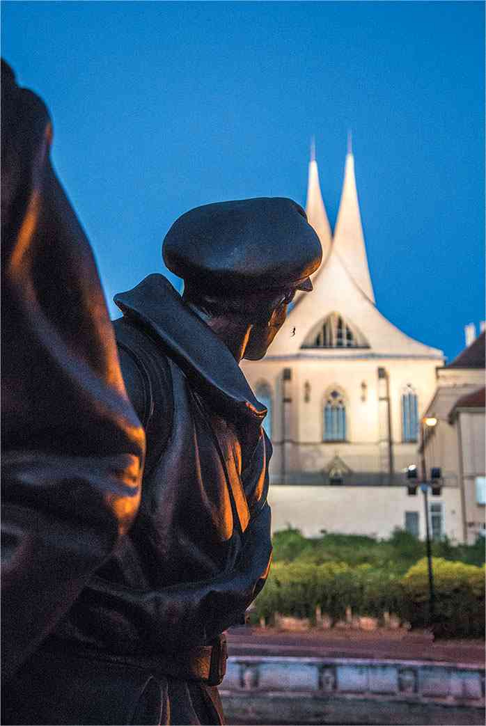 Иллюстрация к книге — Чешское время. Большая история маленькой страны: от святого Вацлава до Вацлава Гавела [i_222.jpg]