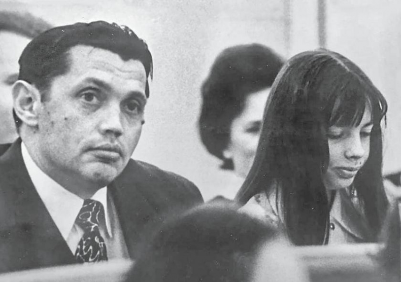 Иллюстрация к книге — Шуры-муры на Калининском [i_012.jpg]