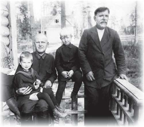 Иллюстрация к книге — Без войны и на войне [i_001.jpg]