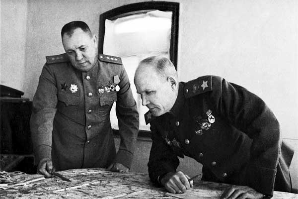 Иллюстрация к книге — Без войны и на войне [i_044.jpg]