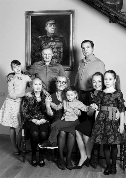 Иллюстрация к книге — Без войны и на войне [i_064.jpg]