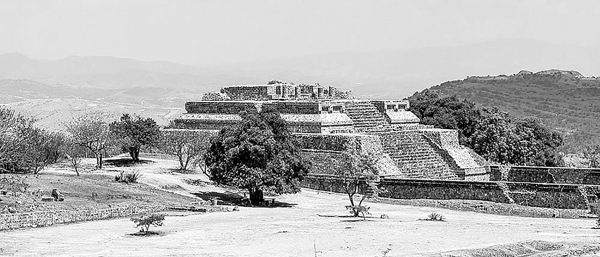 Иллюстрация к книге — Мексика. Полная история страны [i_003.jpg]