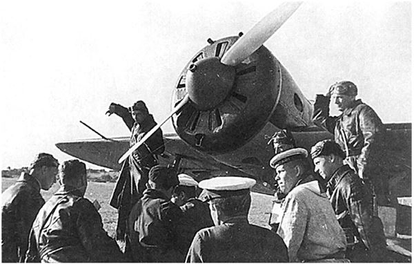 Иллюстрация к книге — Небо вторжения. Горячее лето 1941 года [i_134.jpg]